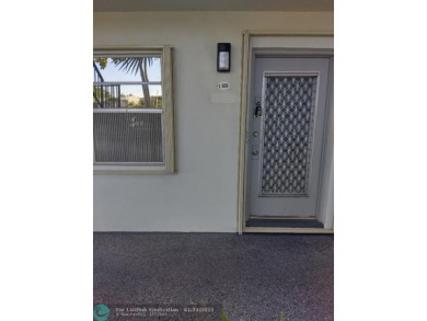 Enjoy the convenience of owning a FIRST FLOOR, CORNER unit that on Kings Point Golf -Flanders Way in Florida - for sale on GolfHomes.com, golf home, golf lot