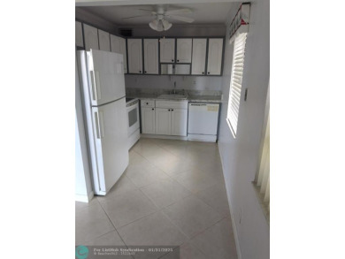 Enjoy the convenience of owning a FIRST FLOOR, CORNER unit that on Kings Point Golf -Flanders Way in Florida - for sale on GolfHomes.com, golf home, golf lot