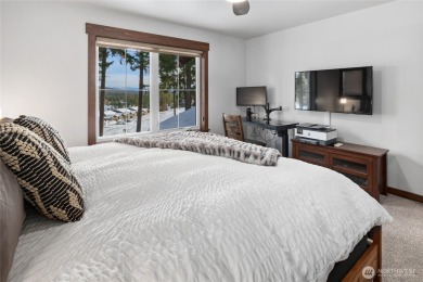 Welcome to your dream getaway in the heart of Suncadia! This on Suncadia Resort in Washington - for sale on GolfHomes.com, golf home, golf lot