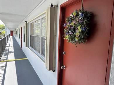 Welcome to this beautifully maintained 1 bed / 1 bath home on Flamingo Lakes Country Club in Florida - for sale on GolfHomes.com, golf home, golf lot