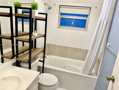 CORNER ONE STORY VILLA, 55+ COMMUNITY , CLOSE TO MAIN CLUB on Kings Point Golf - Executive in Florida - for sale on GolfHomes.com, golf home, golf lot