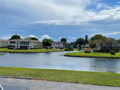 *** NOT A SHORT SELL. PRICED REDUCED TO SELL FAST! GREAT on Addison Reserve in Florida - for sale on GolfHomes.com, golf home, golf lot