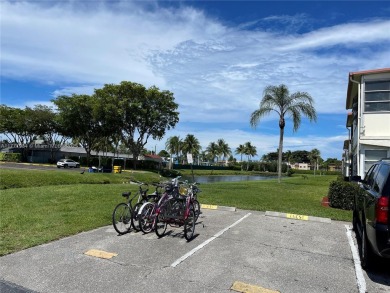 *** NOT A SHORT SELL. PRICED REDUCED TO SELL FAST! GREAT on Addison Reserve in Florida - for sale on GolfHomes.com, golf home, golf lot