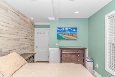 Do you want to live on VACATION full time or have a fabulous on Prestwick Country Club in South Carolina - for sale on GolfHomes.com, golf home, golf lot