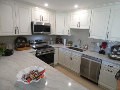 An amazing 2-bedroom, 2-bath Villa/Condo, with Large 1 Car on Highland Lakes Executive Golf Course in Florida - for sale on GolfHomes.com, golf home, golf lot