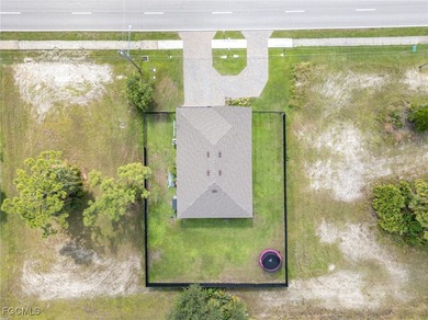 Buyer Bonus: $10,000 Toward Your Closing Costs! Welcome to your on Palmetto-Pine Country Club in Florida - for sale on GolfHomes.com, golf home, golf lot