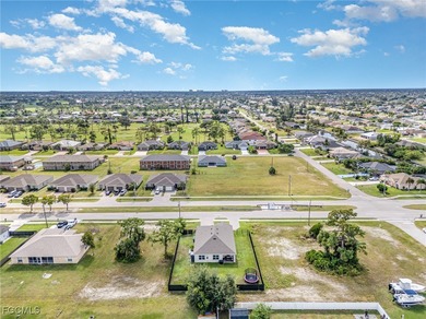 Buyer Bonus: $10,000 Toward Your Closing Costs! Welcome to your on Palmetto-Pine Country Club in Florida - for sale on GolfHomes.com, golf home, golf lot