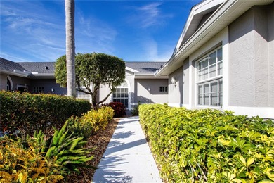 Looking for a home with a *WOW* factor, this is it.  Prepared to on Heritage Oaks Golf and Country Club in Florida - for sale on GolfHomes.com, golf home, golf lot