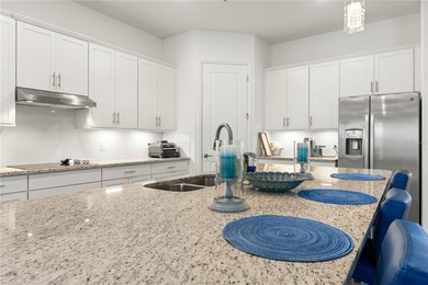 LUXURY MANOR HOME IN HERITAGE LANDING W/**GOLF MEMBERSHIP** - on Heritage Landing Golf  in Florida - for sale on GolfHomes.com, golf home, golf lot