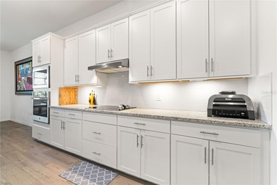 LUXURY MANOR HOME IN HERITAGE LANDING W/**GOLF MEMBERSHIP** - on Heritage Landing Golf  in Florida - for sale on GolfHomes.com, golf home, golf lot