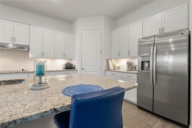 LUXURY MANOR HOME IN HERITAGE LANDING W/**GOLF MEMBERSHIP** - on Heritage Landing Golf  in Florida - for sale on GolfHomes.com, golf home, golf lot