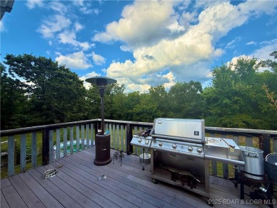 Discover the perfect blend of space, comfort, and privacy in on Oak Hills Country Club in Missouri - for sale on GolfHomes.com, golf home, golf lot
