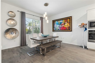 LUXURY MANOR HOME IN HERITAGE LANDING W/**GOLF MEMBERSHIP** - on Heritage Landing Golf  in Florida - for sale on GolfHomes.com, golf home, golf lot