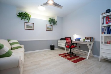 Looking for a home with a *WOW* factor, this is it.  Prepared to on Heritage Oaks Golf and Country Club in Florida - for sale on GolfHomes.com, golf home, golf lot