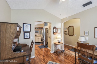 Eagle Harbor home looking for it's new family! Charming on Eagle Harbor Golf Club in Florida - for sale on GolfHomes.com, golf home, golf lot