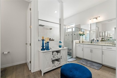 LUXURY MANOR HOME IN HERITAGE LANDING W/**GOLF MEMBERSHIP** - on Heritage Landing Golf  in Florida - for sale on GolfHomes.com, golf home, golf lot