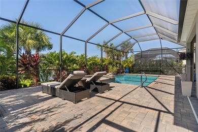 LUXURY MANOR HOME IN HERITAGE LANDING W/**GOLF MEMBERSHIP** - on Heritage Landing Golf  in Florida - for sale on GolfHomes.com, golf home, golf lot