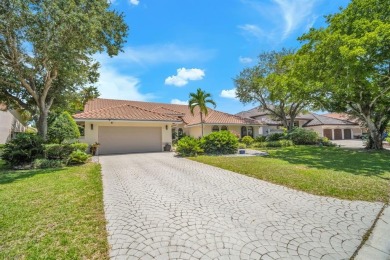 This stunning property offers the perfect blend of luxury and on TPC Eagle Trace in Florida - for sale on GolfHomes.com, golf home, golf lot