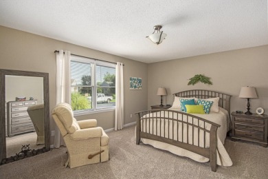 Beautiful condo. In Summit Twp. at 'The Fairways', near the on Country Club of Jackson in Michigan - for sale on GolfHomes.com, golf home, golf lot