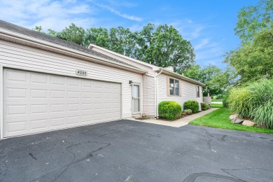 Beautiful condo. In Summit Twp. at 'The Fairways', near the on Country Club of Jackson in Michigan - for sale on GolfHomes.com, golf home, golf lot