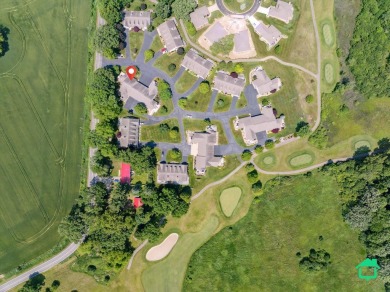 Beautiful condo. In Summit Twp. at 'The Fairways', near the on Country Club of Jackson in Michigan - for sale on GolfHomes.com, golf home, golf lot