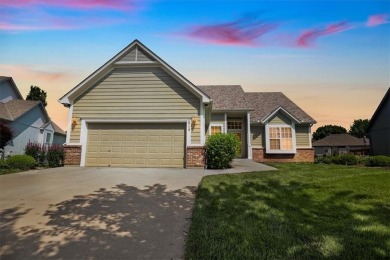 Welcome to the highly sought-after Drum Farm Villas, where on Drumm Farm Golf Course in Missouri - for sale on GolfHomes.com, golf home, golf lot