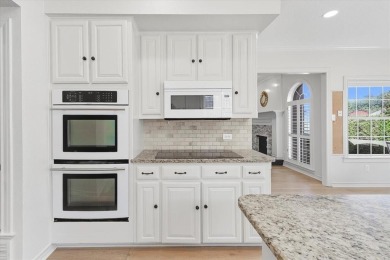 Rare opportunity Mira Vista Golf and Country Club! This lovely on Mira Vista Country Club in Texas - for sale on GolfHomes.com, golf home, golf lot