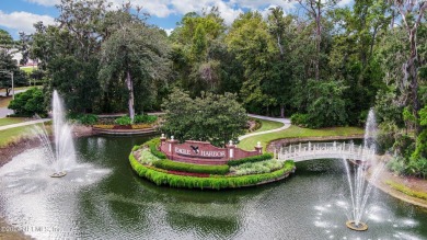 Pool home in Eagle Harbor. This stunning five-bedroom, four-bath on Eagle Harbor Golf Club in Florida - for sale on GolfHomes.com, golf home, golf lot