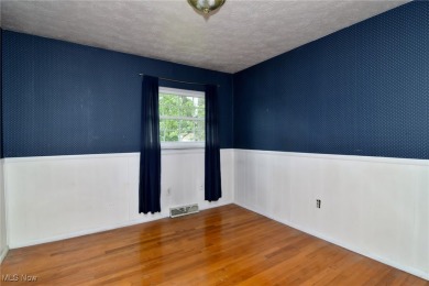 This charming bi-level home offers 3 bedrooms and 2 full baths on Gleneagles Golf Club in Ohio - for sale on GolfHomes.com, golf home, golf lot