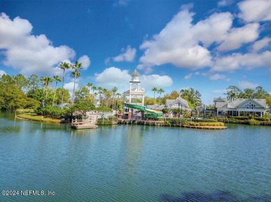 Pool home in Eagle Harbor. This stunning five-bedroom, four-bath on Eagle Harbor Golf Club in Florida - for sale on GolfHomes.com, golf home, golf lot