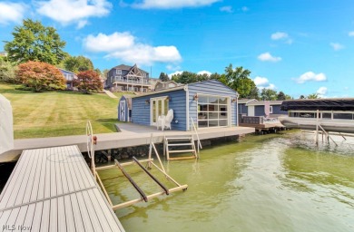 Welcome to your waterfront paradise at Lake Mohawk! This on Lake Mohawk Golf Club in Ohio - for sale on GolfHomes.com, golf home, golf lot