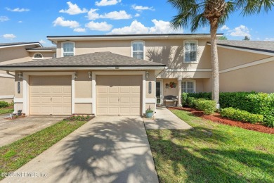 1% LENDER CREDIT OFFERED WITH APPROVED LENDER!!! Welcome to this on Golf Club At Fleming Island in Florida - for sale on GolfHomes.com, golf home, golf lot