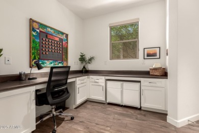 This 2-bedroom residence features plenty of space for on Encanterra Country Club in Arizona - for sale on GolfHomes.com, golf home, golf lot