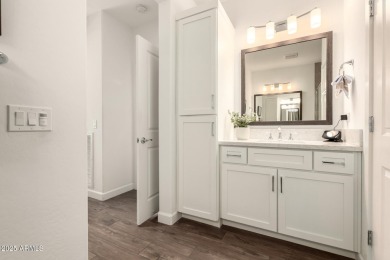 This 2-bedroom residence features plenty of space for on Encanterra Country Club in Arizona - for sale on GolfHomes.com, golf home, golf lot