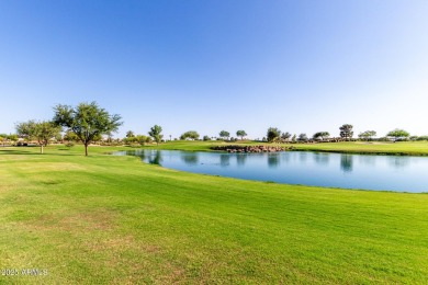 This 2-bedroom residence features plenty of space for on Encanterra Country Club in Arizona - for sale on GolfHomes.com, golf home, golf lot