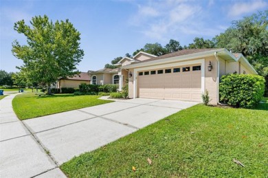 MOVE-IN READY!! Beautiful home in Hernando Oaks golf community!! on Hernando Oaks Golf and Country Club in Florida - for sale on GolfHomes.com, golf home, golf lot