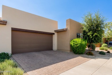 This 2-bedroom residence features plenty of space for on Encanterra Country Club in Arizona - for sale on GolfHomes.com, golf home, golf lot
