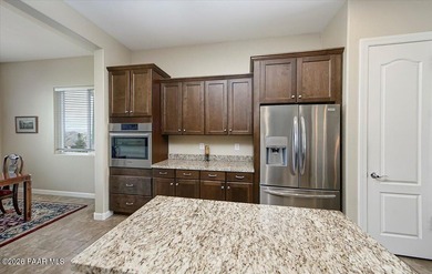 Lovely, Single Level, 2 bedroom, plus Den, 2.5 Bath home with 2 on Prescott Lakes Golf and Country Club in Arizona - for sale on GolfHomes.com, golf home, golf lot