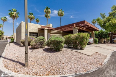 Fully remodeled single-level patio home in the desirable on Fountain of the Sun Country Club in Arizona - for sale on GolfHomes.com, golf home, golf lot