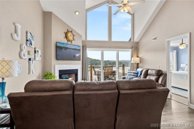 Complete package with this stylish 3-bed, 2-bath loft condo at on Lake Valley Country Club in Missouri - for sale on GolfHomes.com, golf home, golf lot