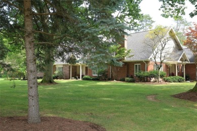 One floor living at its finest! This sprawling custom home on Lake Shore Country Club in Pennsylvania - for sale on GolfHomes.com, golf home, golf lot