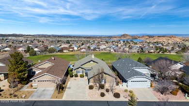Beautifully Remodeled home in The Cottages at Prescott Lakes on Prescott Lakes Golf and Country Club in Arizona - for sale on GolfHomes.com, golf home, golf lot