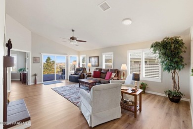 Beautifully Remodeled home in The Cottages at Prescott Lakes on Prescott Lakes Golf and Country Club in Arizona - for sale on GolfHomes.com, golf home, golf lot