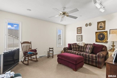 Beautifully updated condo in Panther Creek Golf Course Community on Panther Creek Country Club in Illinois - for sale on GolfHomes.com, golf home, golf lot