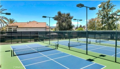 Beautiful SINGLE STORY jewel with 3 bedrooms and a large natural on California Oaks Golf Course in California - for sale on GolfHomes.com, golf home, golf lot