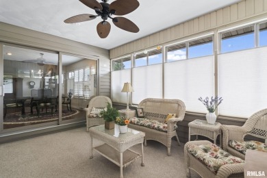 Beautifully updated condo in Panther Creek Golf Course Community on Panther Creek Country Club in Illinois - for sale on GolfHomes.com, golf home, golf lot
