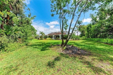 Under contract-accepting backup offers. Experience the Florida on Palm Aire Country Club of Sarasota in Florida - for sale on GolfHomes.com, golf home, golf lot