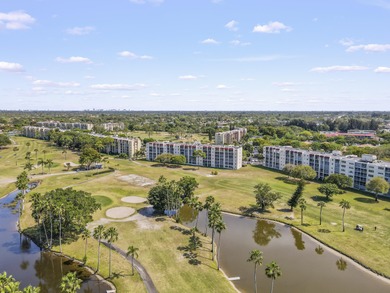 Light, bright, completely & professionally renovated 2-bed on Poinciana Golf Club in Florida - for sale on GolfHomes.com, golf home, golf lot