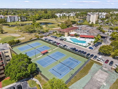 Light, bright, completely & professionally renovated 2-bed on Poinciana Golf Club in Florida - for sale on GolfHomes.com, golf home, golf lot