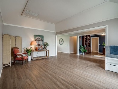 Beautiful Golf Course Home in Cedar Valley: 3 Bed + 2.5 Baths + on Cedar Valley Golf Club in Oklahoma - for sale on GolfHomes.com, golf home, golf lot